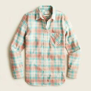 J crew Classic-fit shirt in blush plaid flannel SIZE 4 BA876